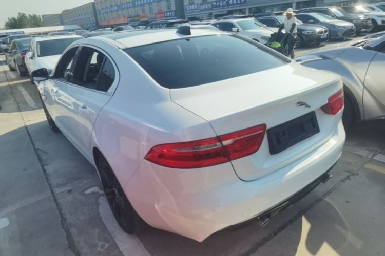 Used Jaguar XEL 2019 2.0T 200 PS Deluxe Edition Rear Left 45 Deg