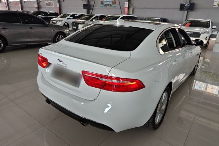 Used Jaguar XEL 2019 2.0T 200 PS Luxury Edition Rear Right 45 Deg