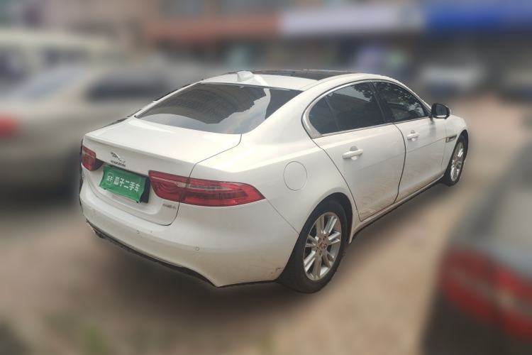 Used Jaguar XEL 2019 2.0T 200 PS Deluxe Edition Rear Right 45 Deg