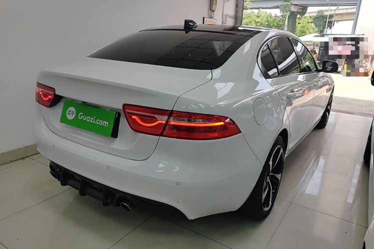 Used Jaguar XEL 2019 2.0T 200 PS Deluxe Edition Rear Right 45 Deg