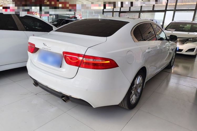 Used Jaguar XEL 2019 2.0T 200 PS Luxury Edition Rear Right 45 Deg