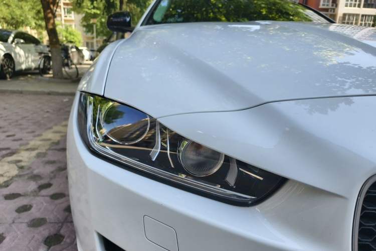 Used Jaguar XEL 2019 2.0T 200 PS Luxury Edition Right Front Headlight