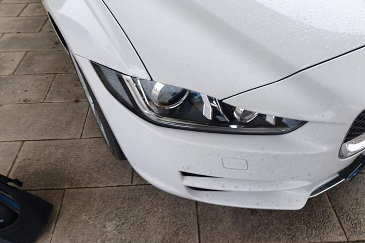 Used Jaguar XEL 2019 2.0T 200 PS Deluxe Edition Right Front Headlight