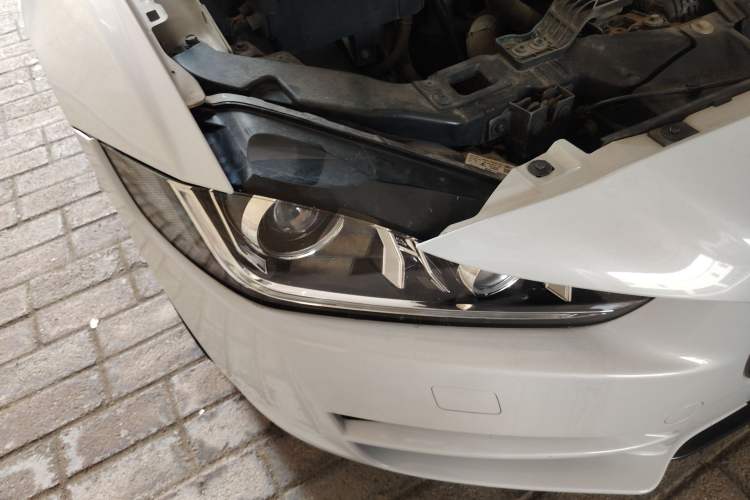 Used Jaguar XEL 2019 2.0T 200 PS Elite Edition Right Front Headlight