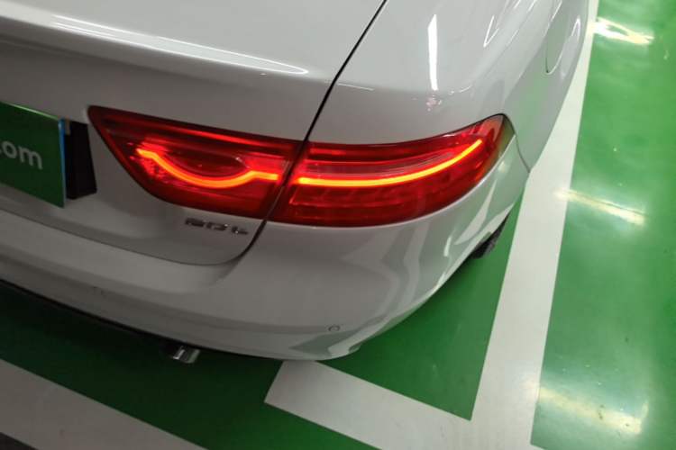Used Jaguar XEL 2019 2.0T 200 PS Luxury Edition Right Rear Taillight
