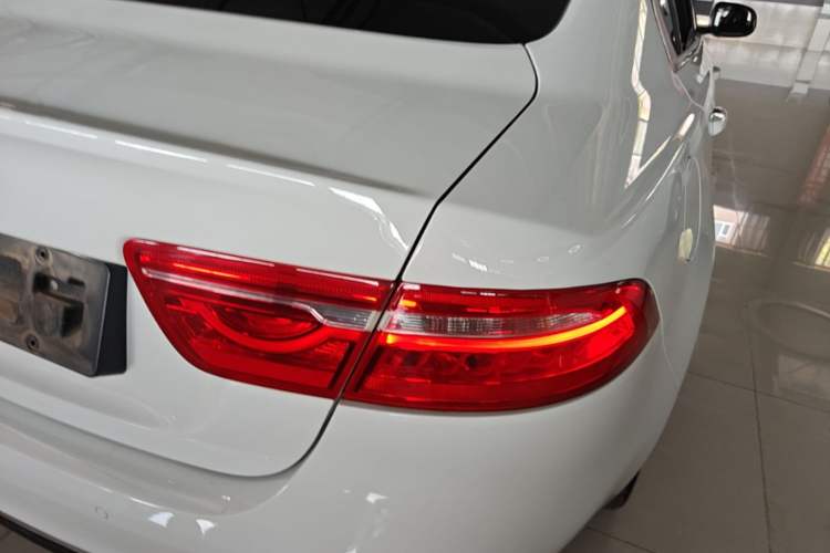 Used Jaguar XEL 2019 2.0T 200 PS Luxury Edition Right Rear Taillight