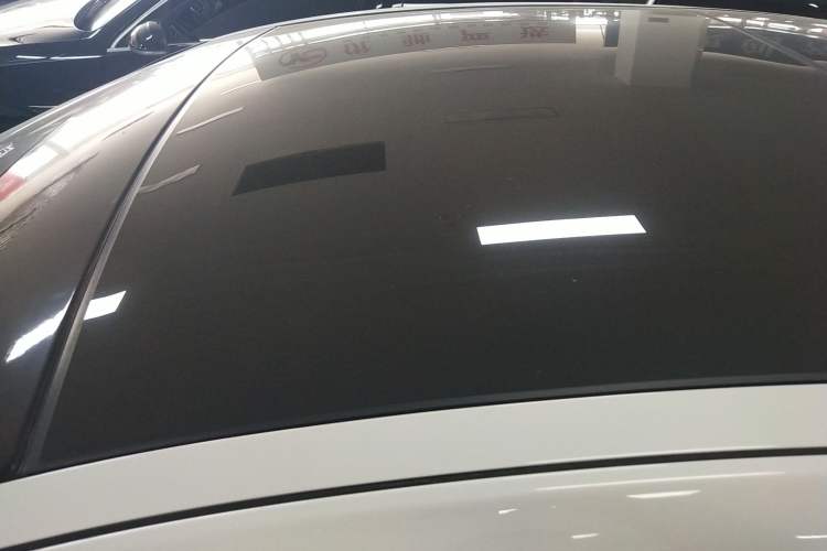 Used Jaguar XEL 2019 2.0T 200 PS Deluxe Edition Roof
