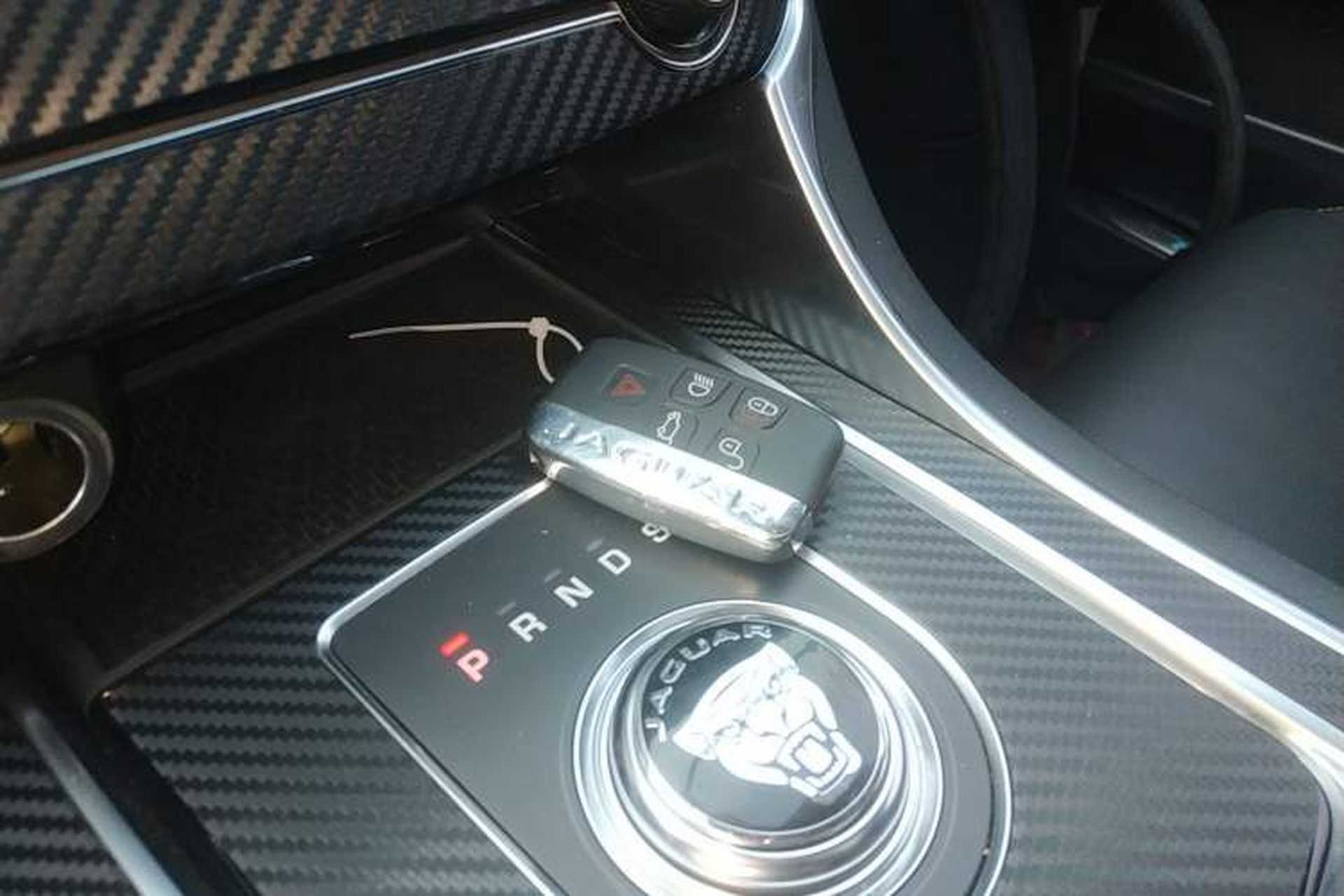 Used Jaguar XEL 2019 2.0T 200 PS Deluxe Edition Vehicle Key