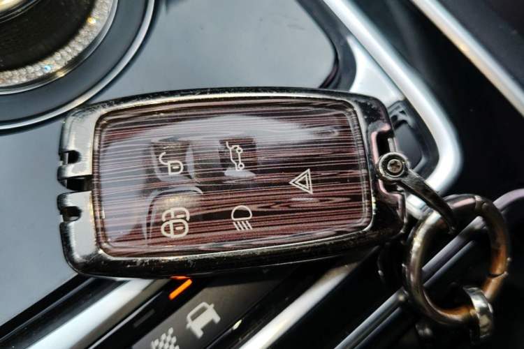 Used Jaguar XEL 2019 2.0T 200 PS Elite Edition Vehicle Key