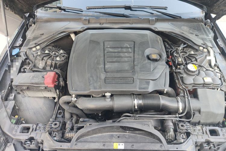 Used Jaguar XEL 2020 2.0T 200 PS R-DYNAMIC S Advanced Sport Edition Engine Bay