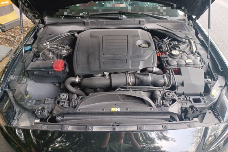 Used Jaguar XEL 2020 2.0T 200 PS R-DYNAMIC S Advanced Sport Edition Engine Bay