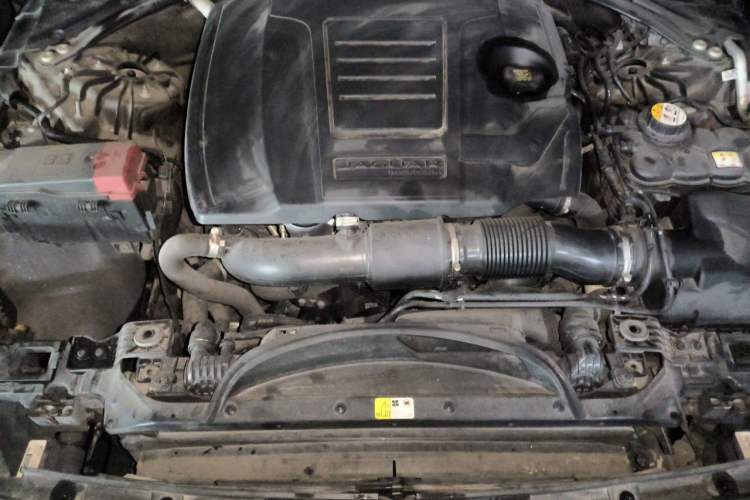 Used Jaguar XEL 2020 2.0T 200 PS R-DYNAMIC S Advanced Sport Edition Engine Bay