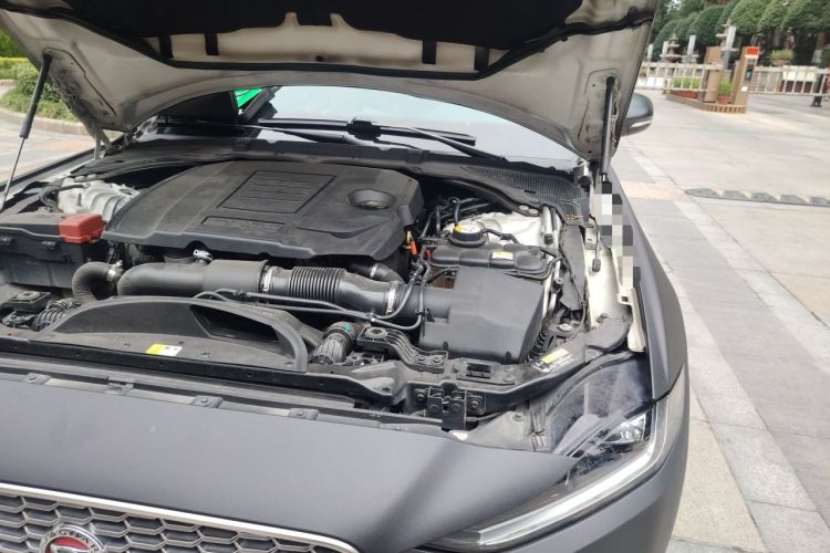 Used Jaguar XEL 2020 2.0T 200 PS S Advanced Elegance Edition Engine Bay Left