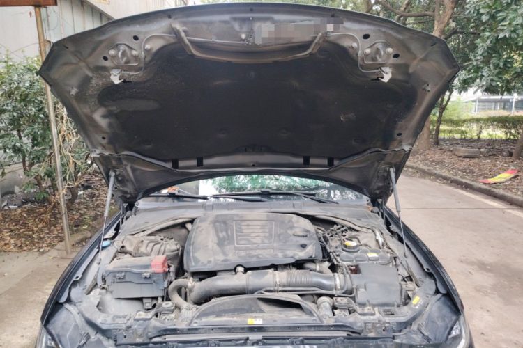 Used Jaguar XEL 2020 2.0T 200 PS R-DYNAMIC S Advanced Sport Edition Engine Bay
