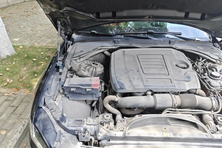 Used Jaguar XEL 2020 2.0T 200 PS R-DYNAMIC S Advanced Sport Edition Engine Bay Right