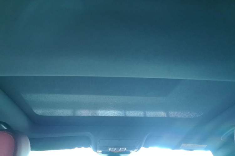 Used Jaguar XEL 2020 2.0T 200 PS R-DYNAMIC S Advanced Sport Edition Headliner