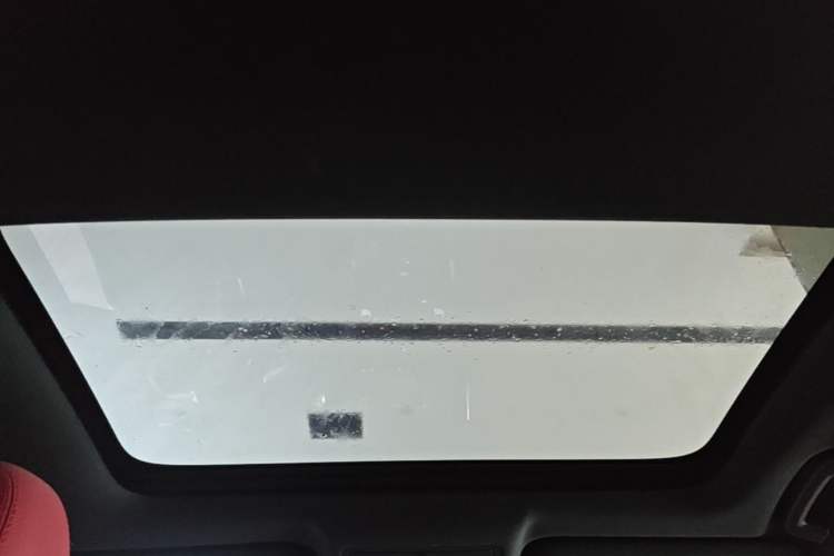 Used Jaguar XEL 2020 2.0T 200 PS R-DYNAMIC S Advanced Sport Edition Headliner