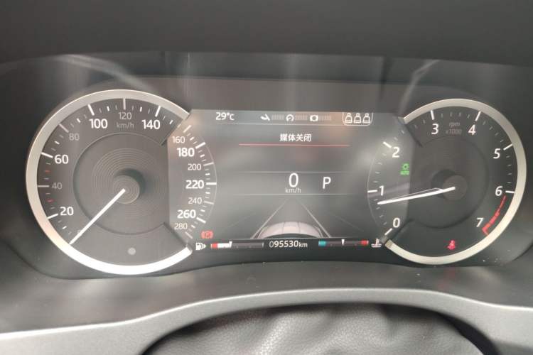 Used Jaguar XEL 2020 2.0T 200 PS S Advanced Elegance Edition Instrument Cluster