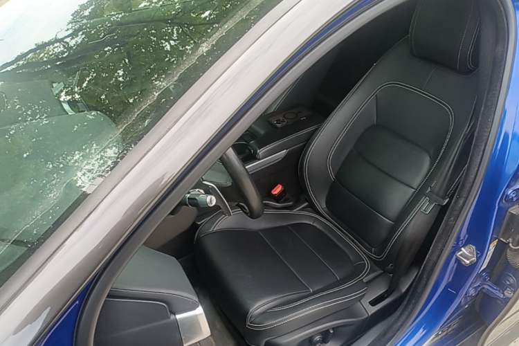 Used Jaguar XEL 2020 2.0T 200 PS R-DYNAMIC S Advanced Sport Edition Left Front Seat