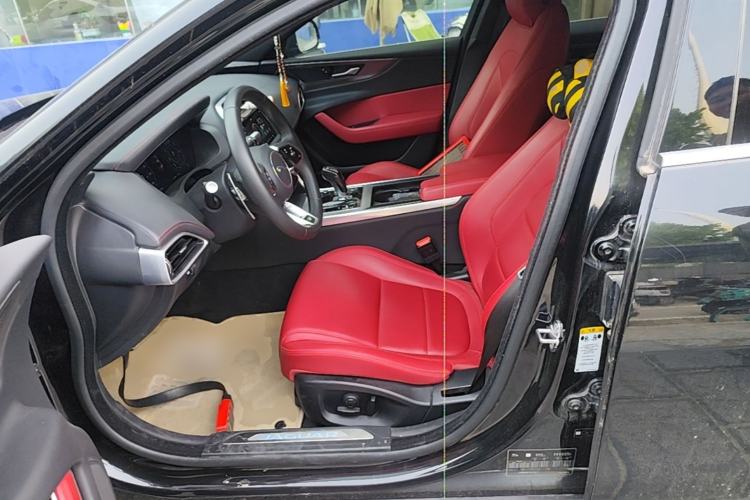 Used Jaguar XEL 2020 2.0T 200 PS R-DYNAMIC S Advanced Sport Edition Left Front Seat