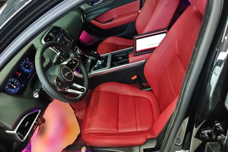 Used Jaguar XEL 2020 2.0T 200 PS Agent Exclusive Edition Left Front Seat