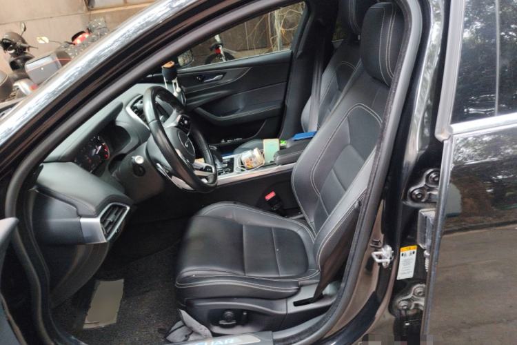Used Jaguar XEL 2020 2.0T 200 PS R-DYNAMIC S Advanced Sport Edition Left Front Seat