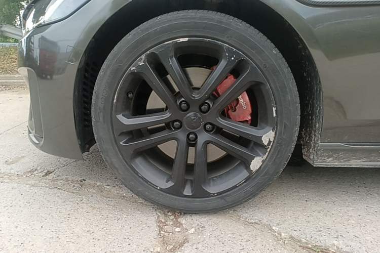 Used Jaguar XEL 2020 2.0T 200 PS R-DYNAMIC S Advanced Sport Edition Left Front Wheel Hub