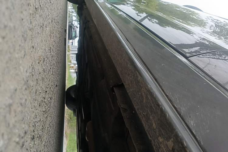 Used Jaguar XEL 2020 2.0T 200 PS R-DYNAMIC S Advanced Sport Edition Right Side Sill