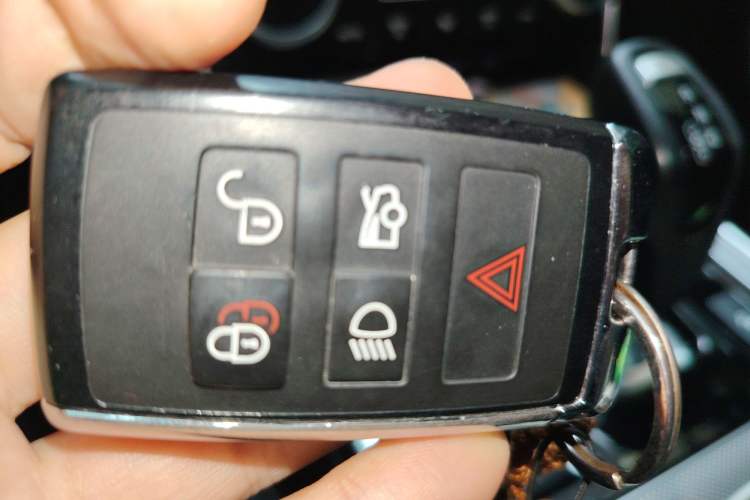 Used Jaguar XEL 2020 2.0T 200 PS R-DYNAMIC S Advanced Sport Edition Vehicle Key