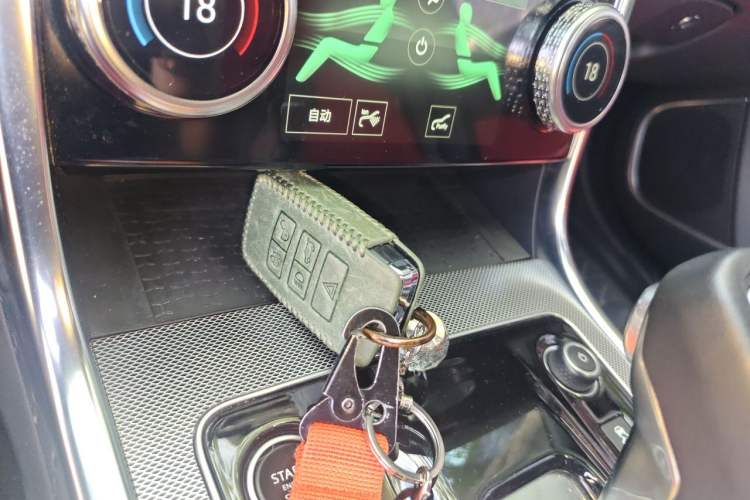 Used Jaguar XEL 2020 2.0T 200 PS R-DYNAMIC S Advanced Sport Edition Vehicle Key