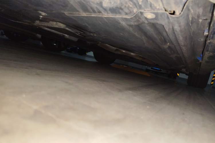 Used Jaguar XEL 2020 2.0T 200PS R-DYNAMIC Youth Sports Edition Chassis Rear Right