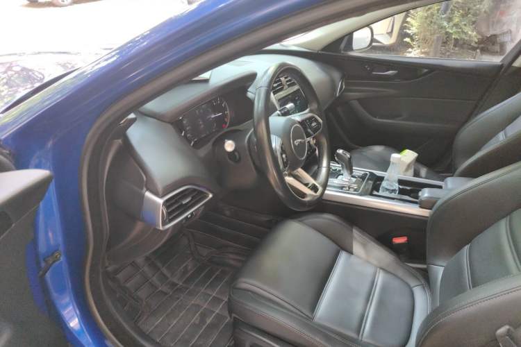 Used Jaguar XEL 2020 2.0T 200 PS S Advanced Elegance Edition Driver Seat