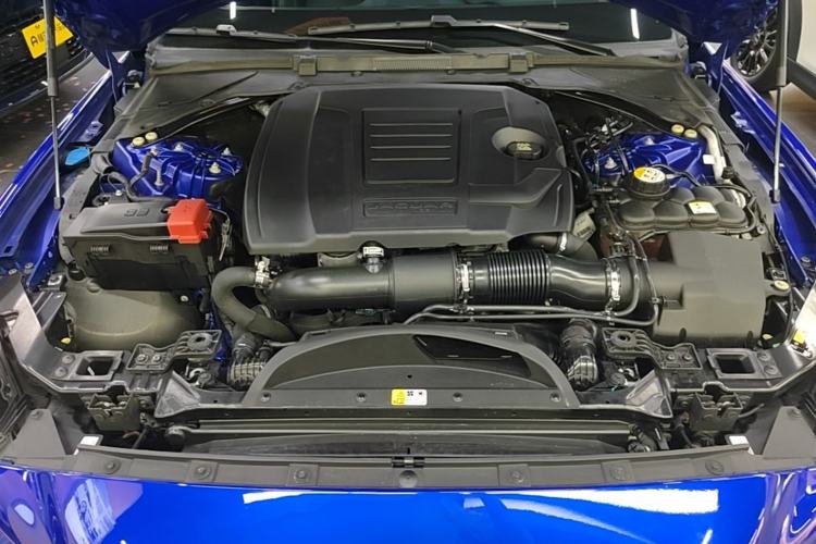 Used Jaguar XEL 2020 2.0T 200 PS R-DYNAMIC S Advanced Sport Edition Engine Bay