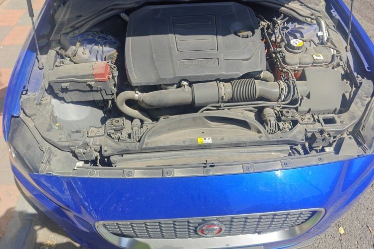 Used Jaguar XEL 2020 2.0T 200 PS R-DYNAMIC S Advanced Sport Edition Engine Bay