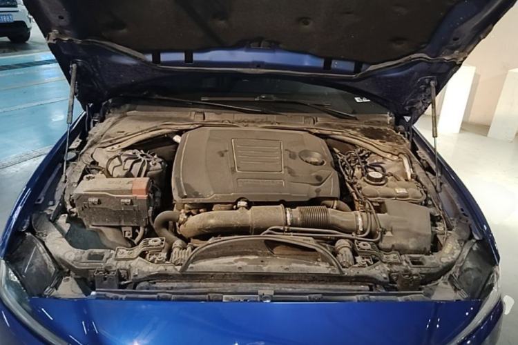 Used Jaguar XEL 2020 2.0T 200 PS R-DYNAMIC S Advanced Sport Edition Engine Bay