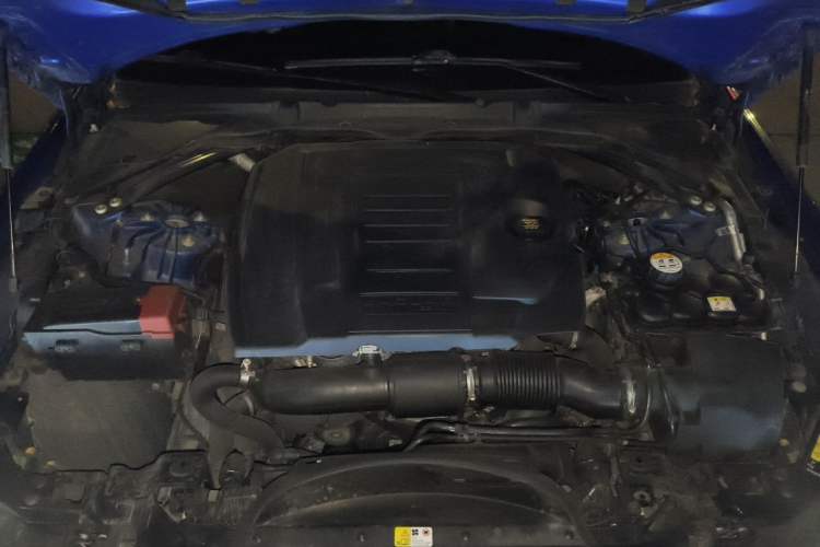 Used Jaguar XEL 2020 2.0T 200 PS R-DYNAMIC S Advanced Sport Edition Engine Bay