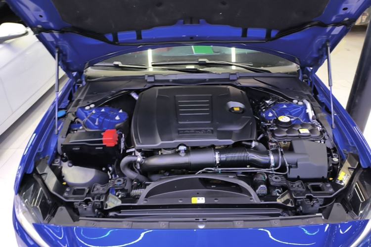 Used Jaguar XEL 2020 2.0T 200 PS R-DYNAMIC S Advanced Sport Edition Engine Bay