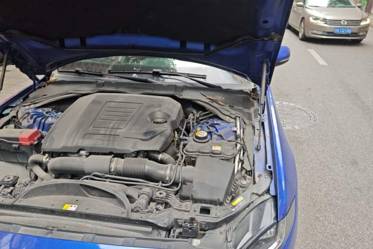 Used Jaguar XEL 2020 2.0T 200 PS R-DYNAMIC S Advanced Sport Edition Engine Bay Left