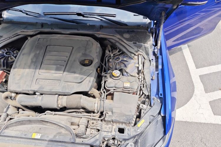 Used Jaguar XEL 2020 2.0T 200PS R-DYNAMIC Youth Sports Edition Engine Bay Left