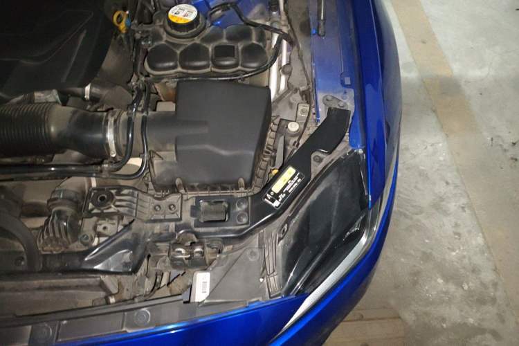 Used Jaguar XEL 2020 2.0T 200 PS R-DYNAMIC S Advanced Sport Edition Engine Bay Left