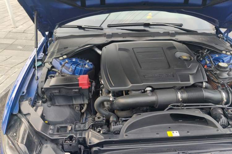 Used Jaguar XEL 2020 2.0T 200 PS R-DYNAMIC S Advanced Sport Edition Engine Bay Right