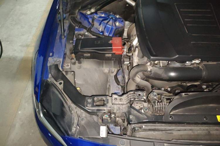 Used Jaguar XEL 2020 2.0T 200 PS R-DYNAMIC S Advanced Sport Edition Engine Bay Right