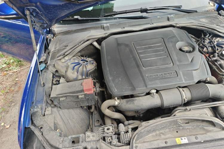 Used Jaguar XEL 2020 2.0T 200 PS R-DYNAMIC S Advanced Sport Edition Engine Bay Right