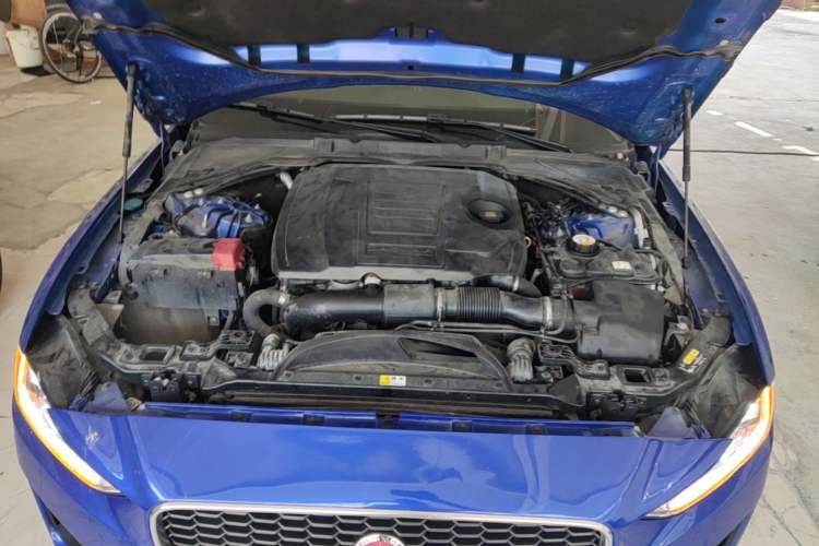Used Jaguar XEL 2020 2.0T 200 PS R-DYNAMIC S Advanced Sport Edition Engine Bay