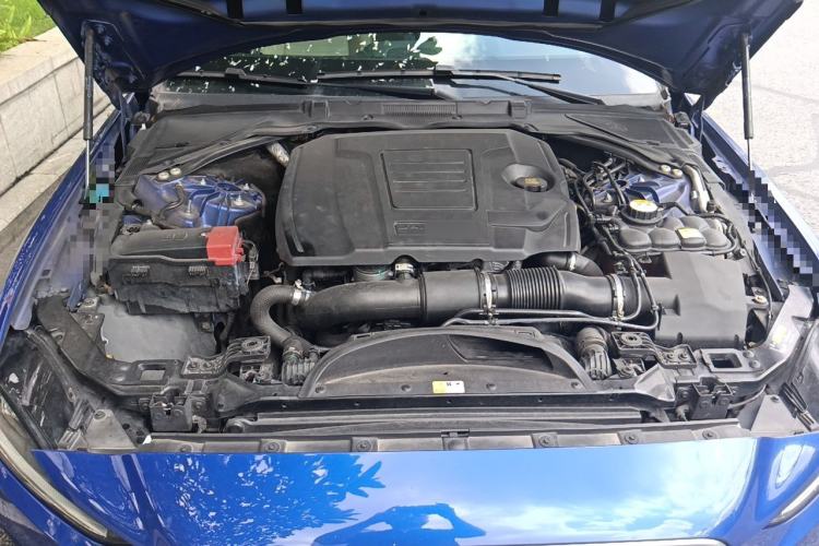 Used Jaguar XEL 2020 2.0T 250 PS SE Tech-Elegant Edition Engine Bay