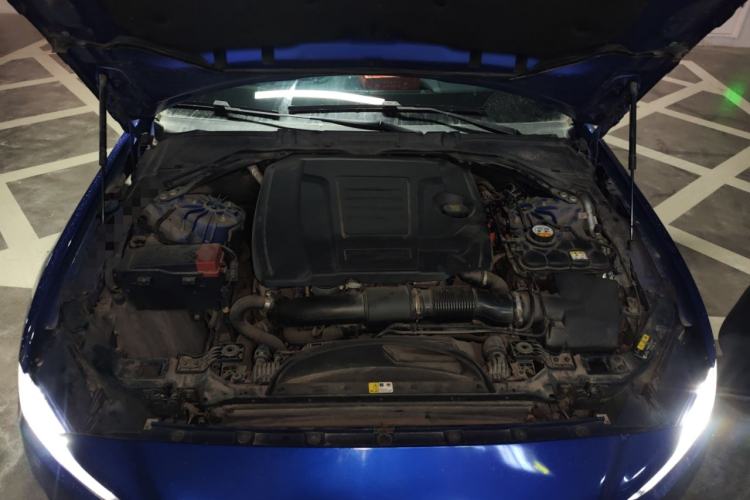 Used Jaguar XEL 2020 2.0T 200 PS R-DYNAMIC S Advanced Sport Edition Engine Bay