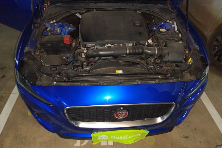 Used Jaguar XEL 2020 2.0T 200PS R-DYNAMIC Youth Sports Edition Engine Bay