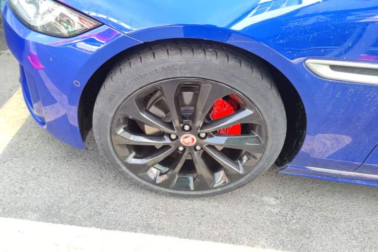 Used Jaguar XEL 2020 2.0T 200 PS R-DYNAMIC S Advanced Sport Edition Exterior 4