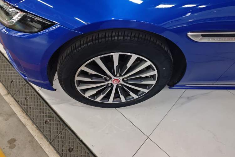 Used Jaguar XEL 2020 2.0T 200PS R-DYNAMIC Youth Sports Edition Exterior 4