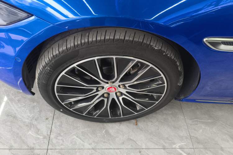 Used Jaguar XEL 2020 2.0T 200 PS S Advanced Elegance Edition Exterior 4
